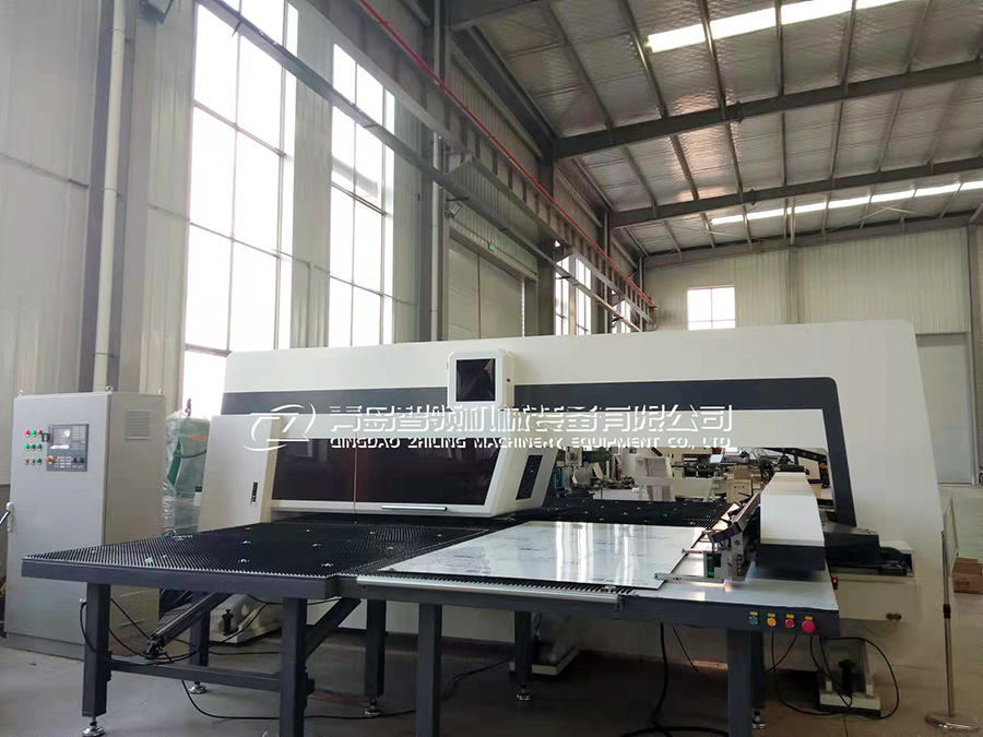 青島智領(lǐng)ZL-357閉式機(jī)械數(shù)控轉(zhuǎn)塔沖床：穩(wěn)定高效的鈑金加工基石